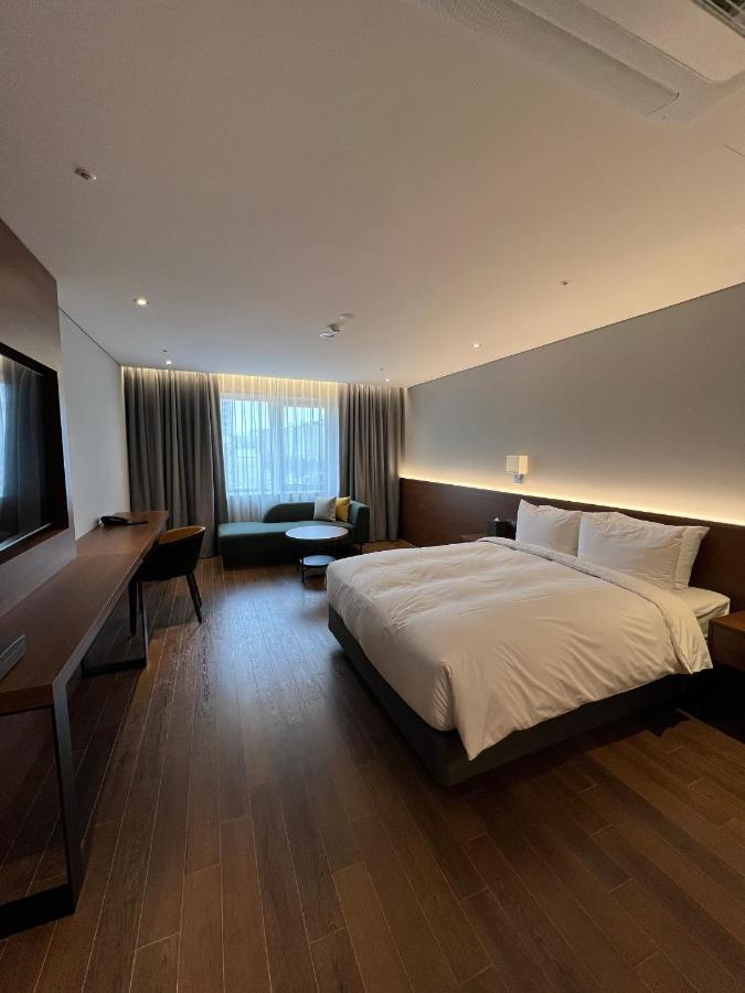 The Marevo Hotel Suwon Ngoại thất bức ảnh
